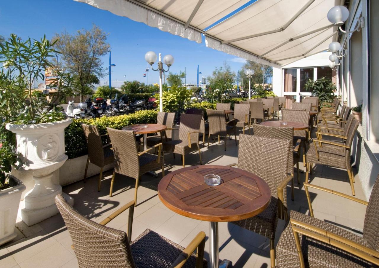 Hotel Lungomare Cattolica Exteriér fotografie