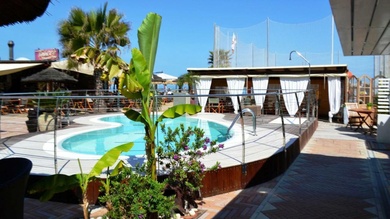 Hotel Lungomare Cattolica Exteriér fotografie